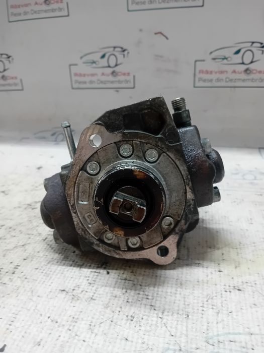 pompa injectie mazda 2.2 2010