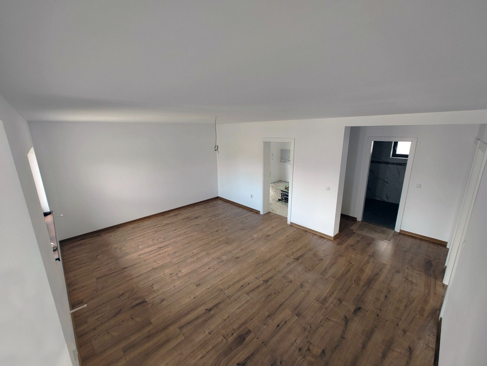 Propietar,Casa Holboca 4 Camere la Asfalt,Posibilitate Personalizare!