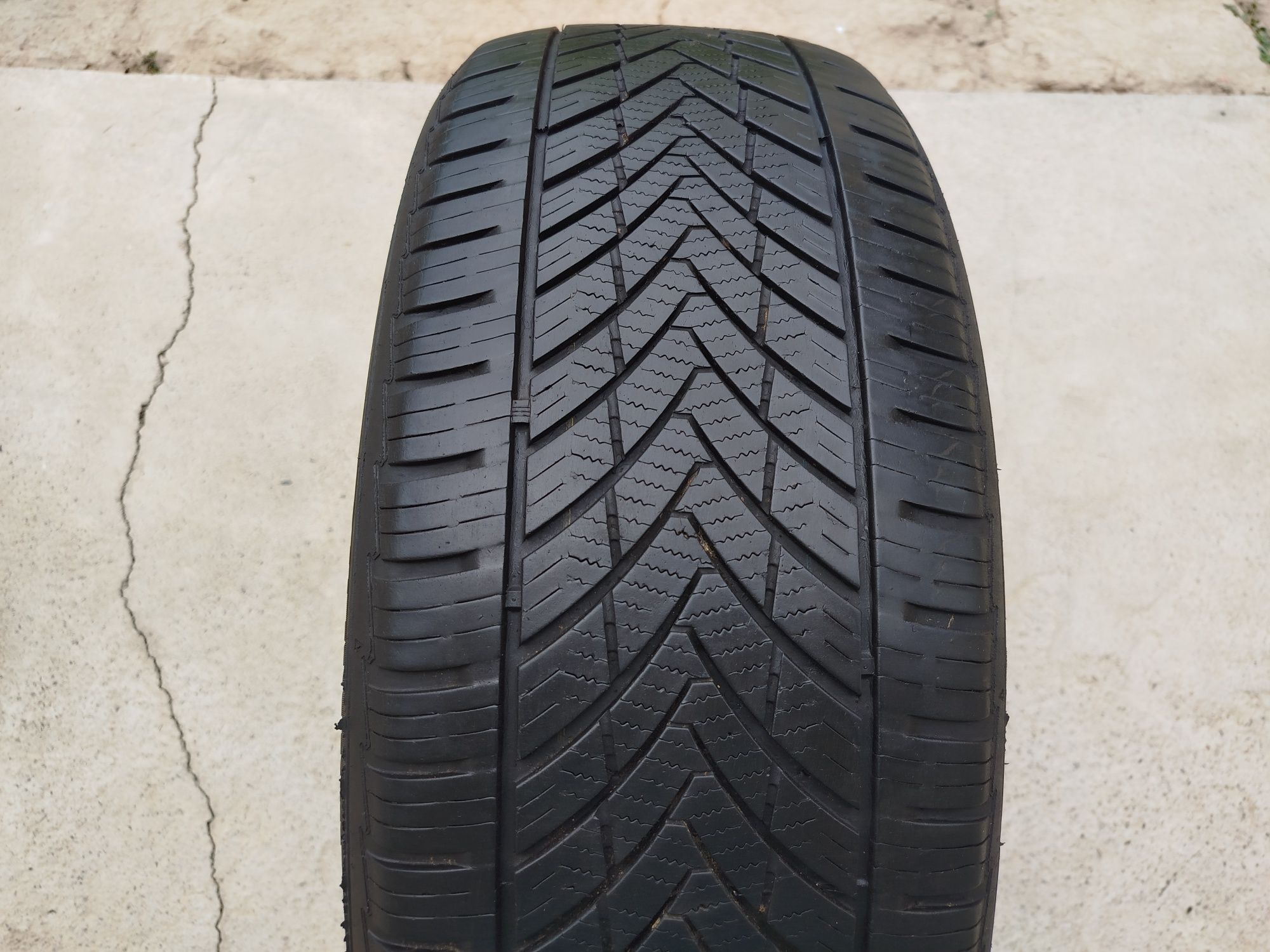 235 55 R19 Shina Tracmax 1 dona