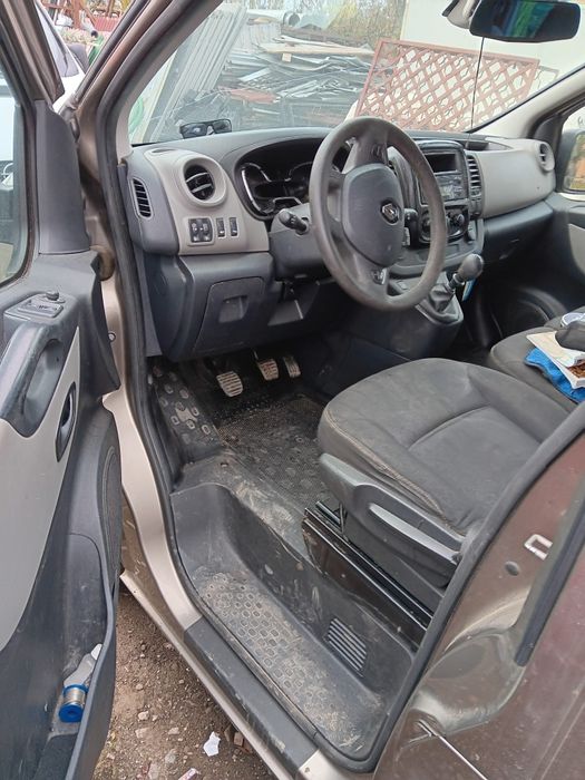 Renault Trafic 1.6dci, 8+1 locuri 2015