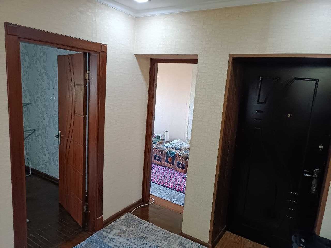 2-х ком.квартира 75000 у.е. 57 кв.м Турин унв. Нукус кинотеатр