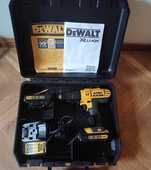 Dewalt DCD776 , две батерии, перфектен