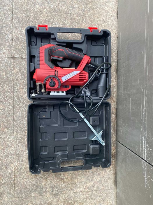 Прободен трион 850W 100mmрег.об.лазeрLED JS35/	R20 Гайковерт