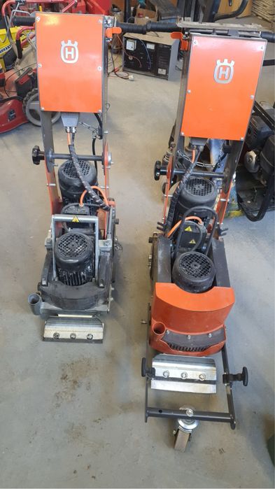 Masina decopertat , scos pardoseli gresie,parchet,linoleum,mocheta