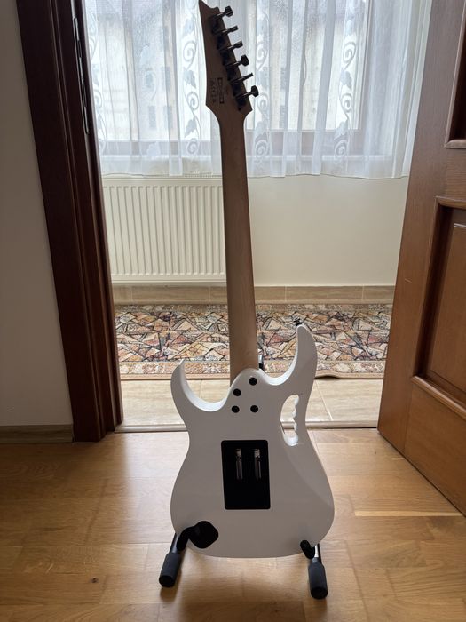 Ibanez  JemJr-WH