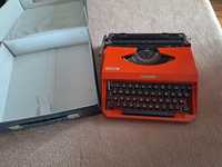 Masina de scris portabila ,veche Mercedes