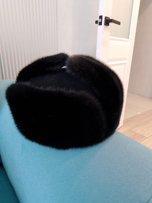 Продам норковую шапку