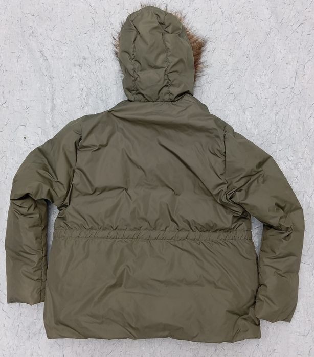 Vând geaca dama Max Mara!