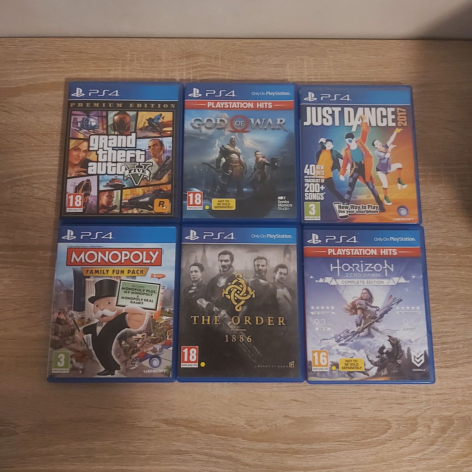 Vând jocuri PS4 CD