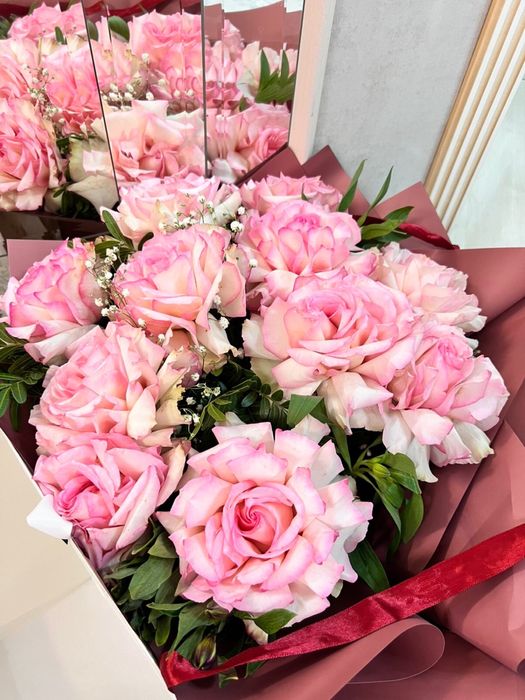 Продам букеты каждый по 5к ………………………………..