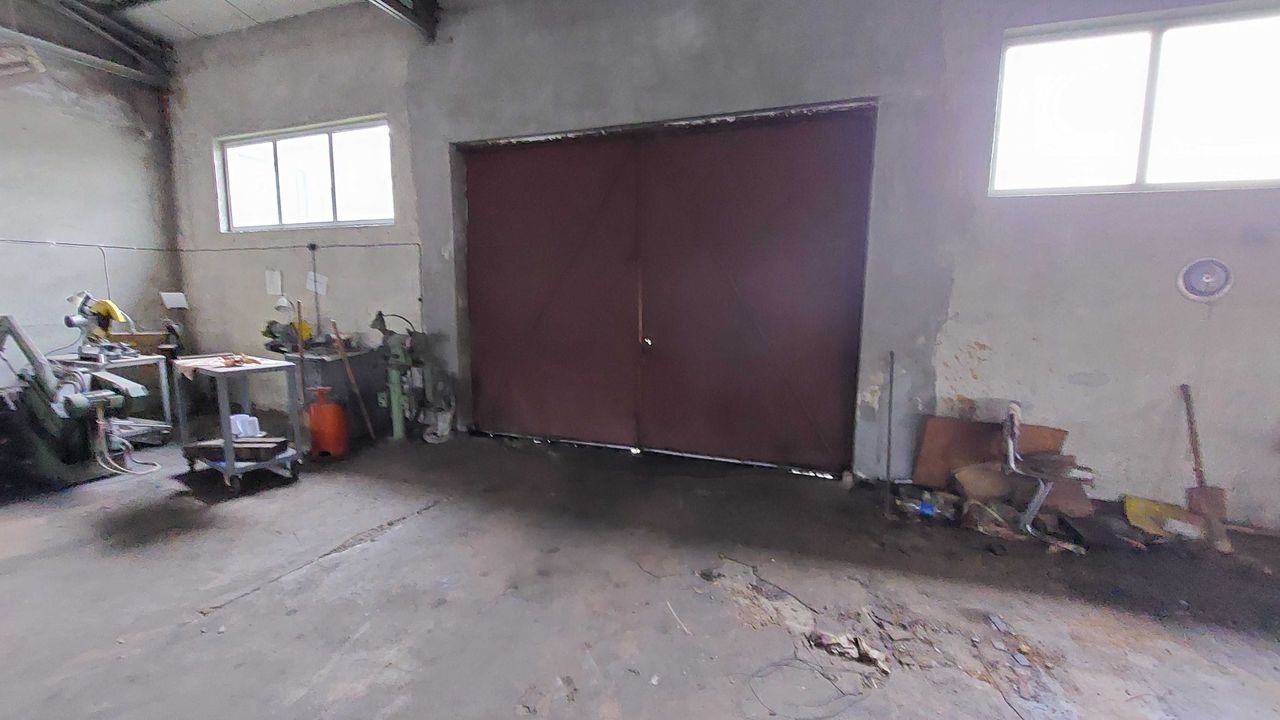 Продава се Промишлена сграда в Габрово, Промишлена зона - 983 кв.м за 336 €/кв.м - Снимка #3