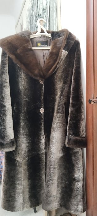 Продам шубу из натурально меха