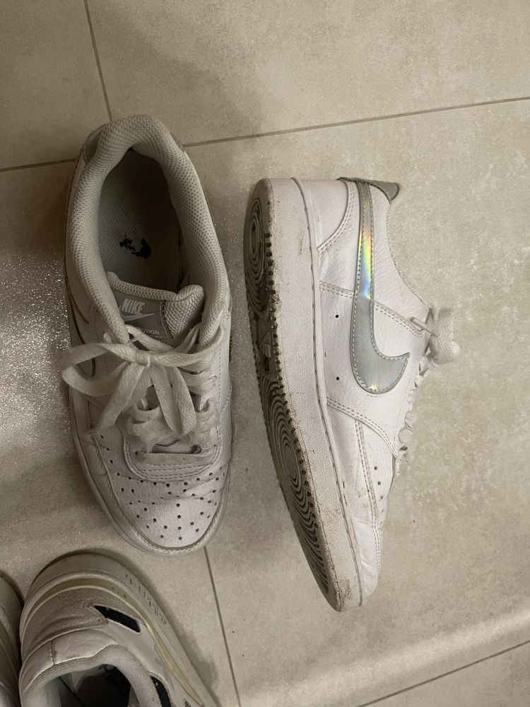 Подарявам оригинални маратонки Nike 39 номер