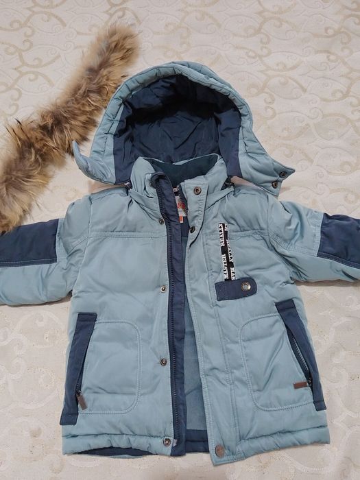 Продам детскую куртку и комбез