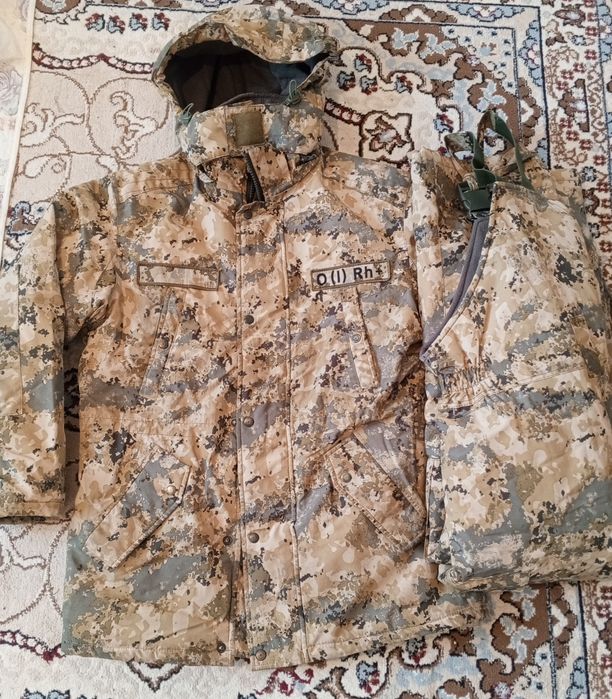 Военный форма...