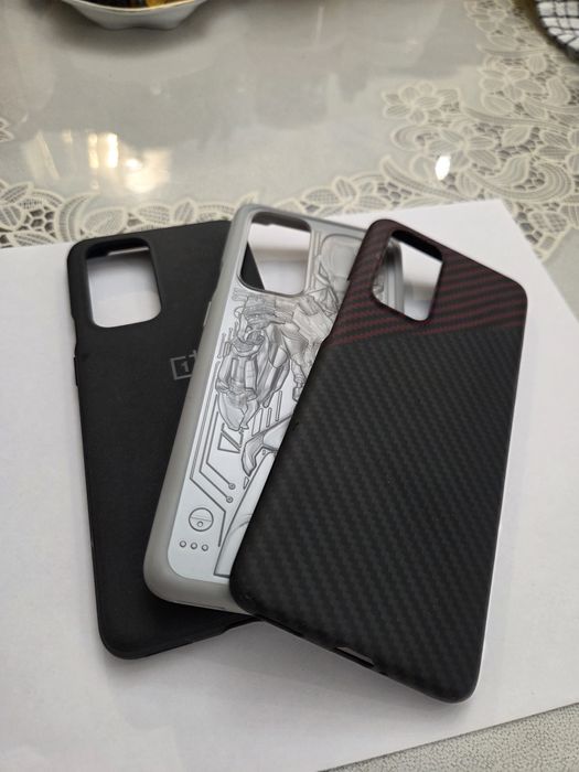 Чехлы на Oneplus