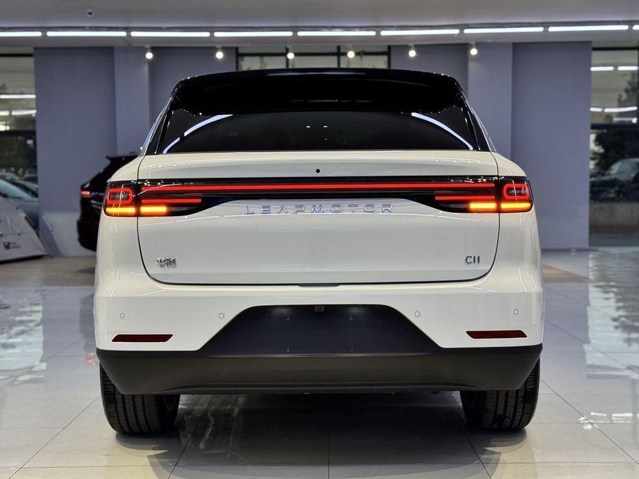 Leapmotor C11 2026 Restayling Hybrid