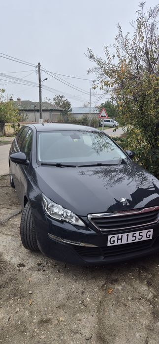 Peugeot 308 1.2 turbo benzina