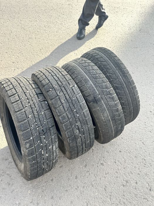 Продам шины Nakang и Bizzak 14r