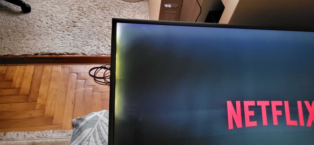 SAMSUNG TV defect fuctioneaza 125 cm, Smart netfix