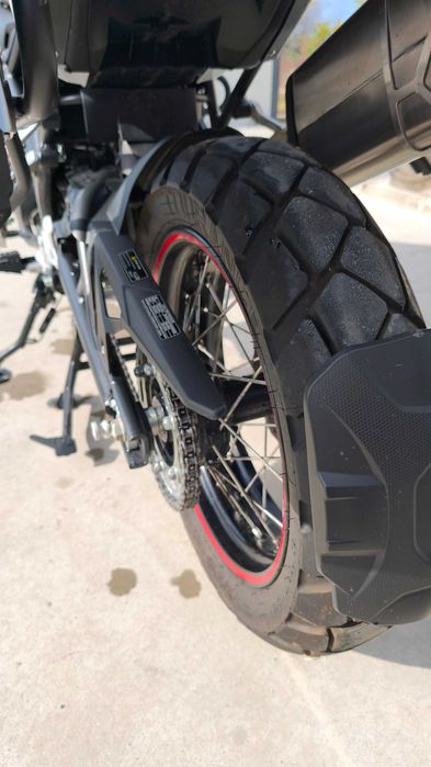 Benelli TRK 502X 2020 – 14.000 km si Accesorii de 2000 Euro