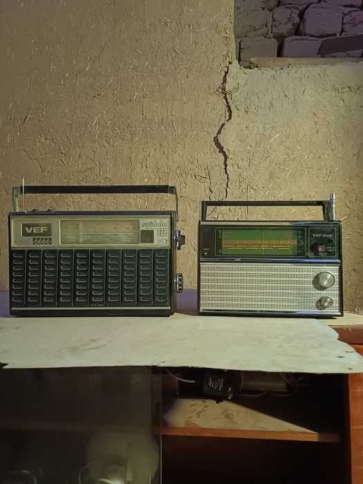 Радиоприёмники VEF 202 VEF 232