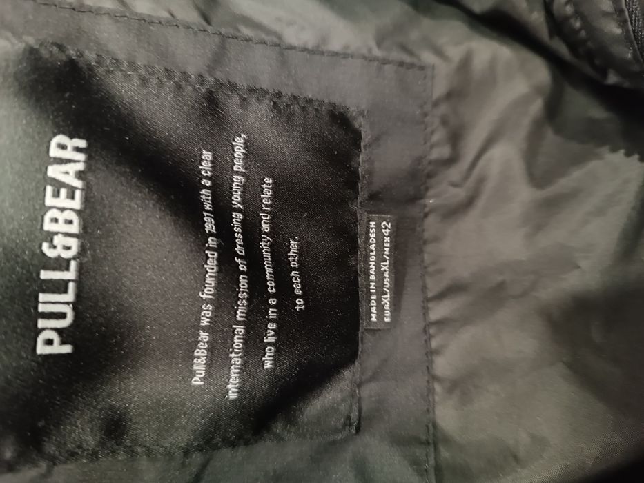 Pull & Bear XL черно