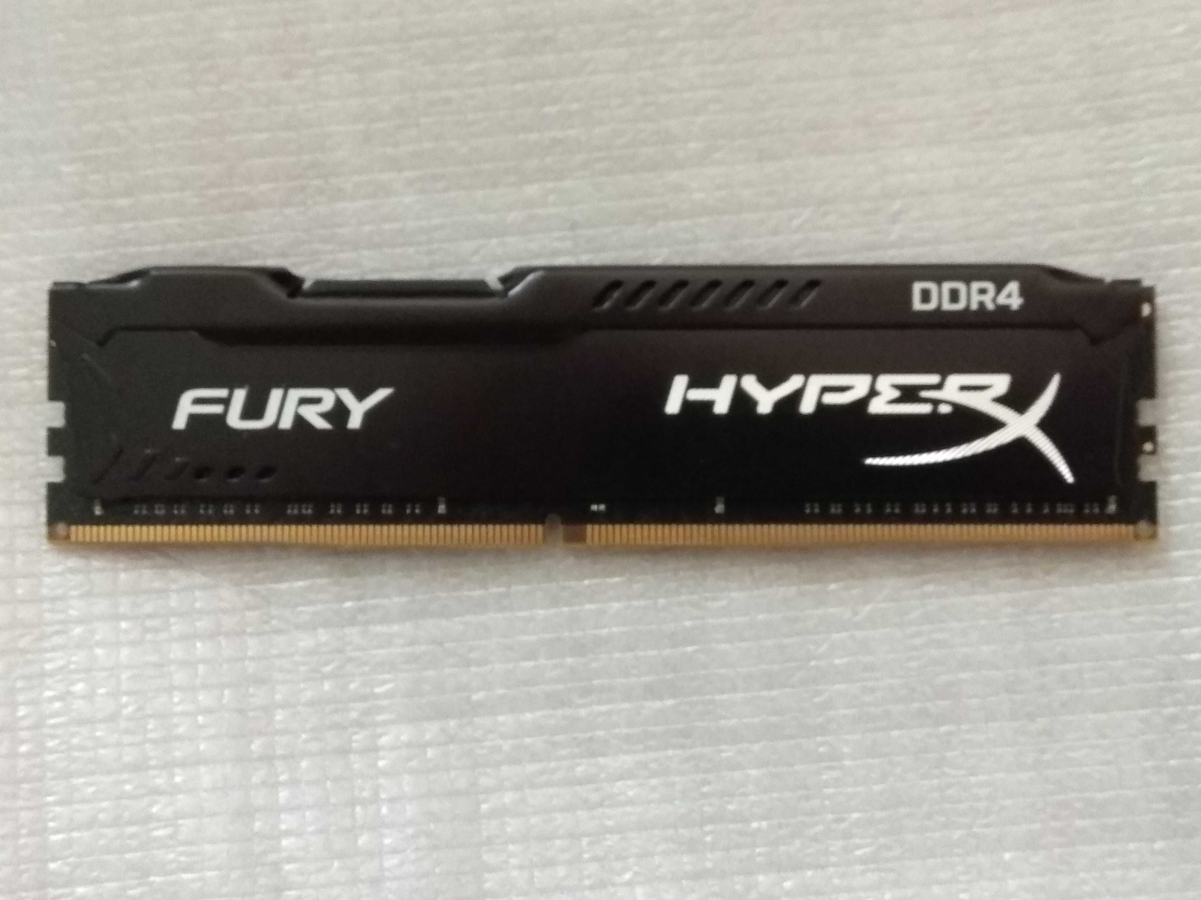 Продам ОЗУ HyperX Fury, 16Гб, DDR4, 2400 МГц, 19200 Мб/с.