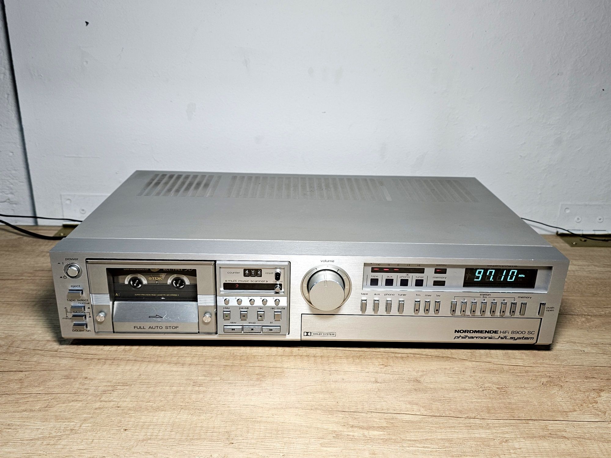 sistem audio NORDMENDE hi-fi 8900 SC, amplificator,radio,deck
