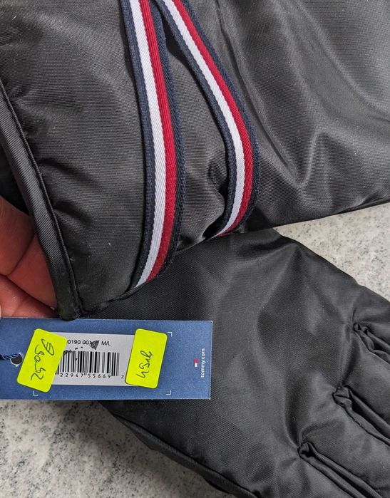 Tommy Hilfiger Winter мъжки черни зимни ръкавици размер М/L  от Сащ