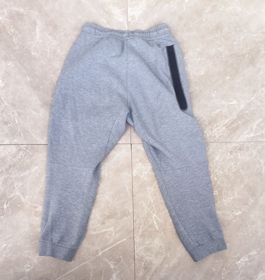 Nike Sportswear Tech 147 - 158