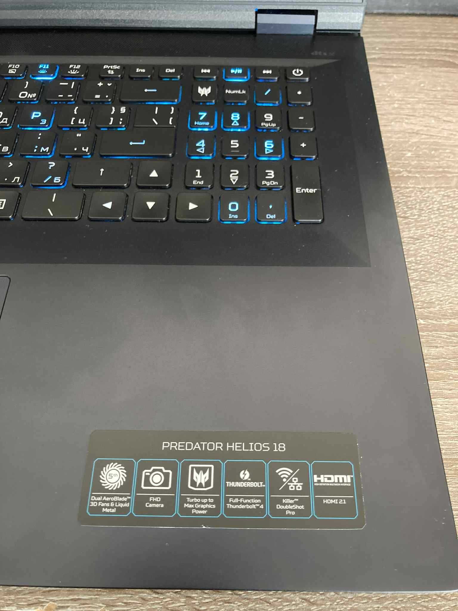 ACER predator helios 18 intel-i9-13900 g-force- 4070 32gb-ram гаранция