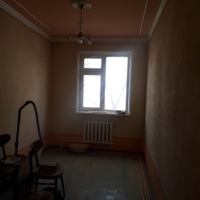 Продаю3/4/4 дубовая