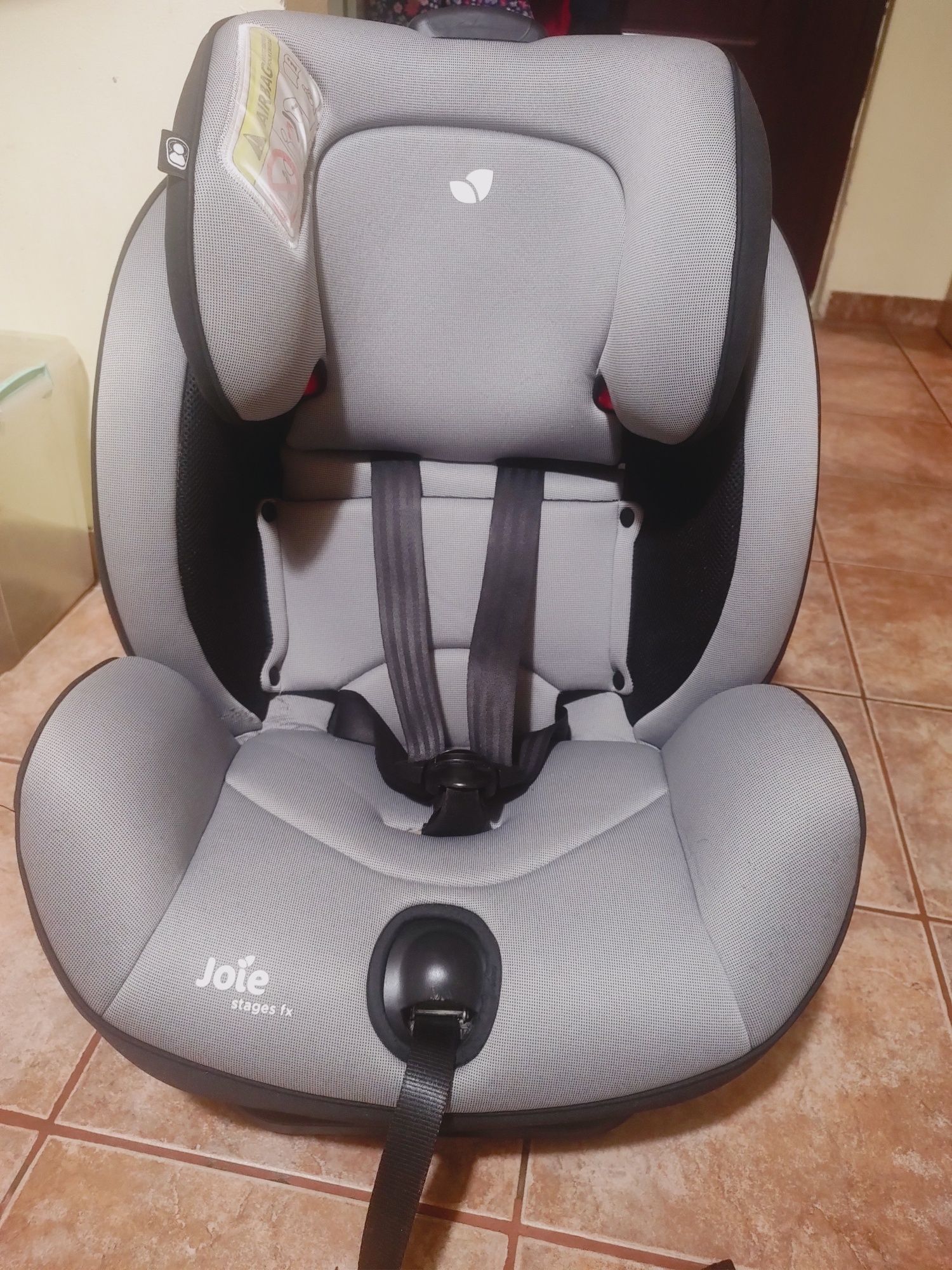 Scaun auto Joie Stages Fx cu Isofix