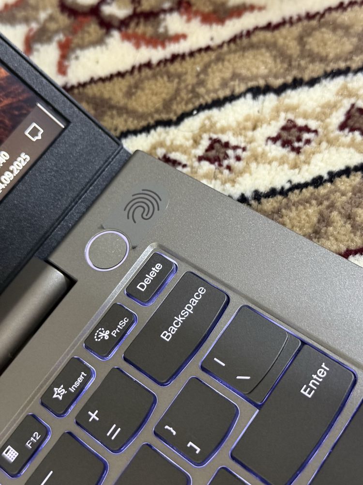 Срочно ! Lenovo think core i7 12th IT Trading Dasturlash oyin ofis