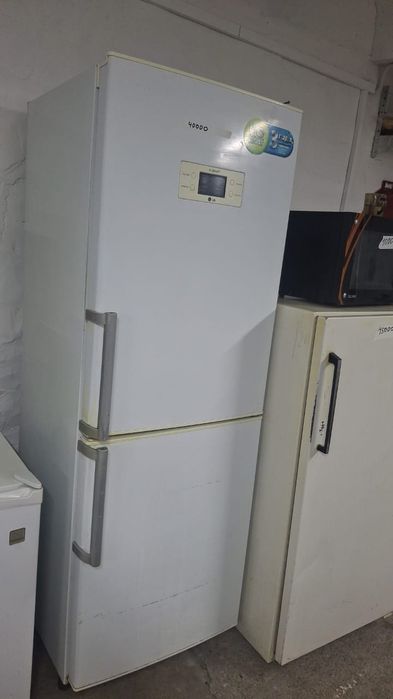 Продам холодильник
