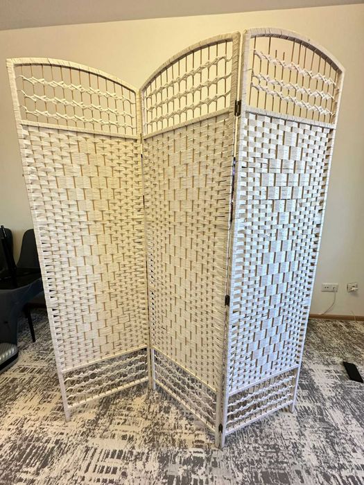 ширму ПРОДАМ в идеальном состоянии