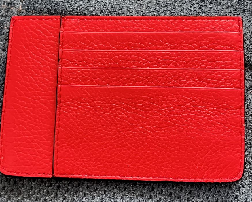 Нов модел FURLA Card holder M.8 слота за карти и отделение за банкноти