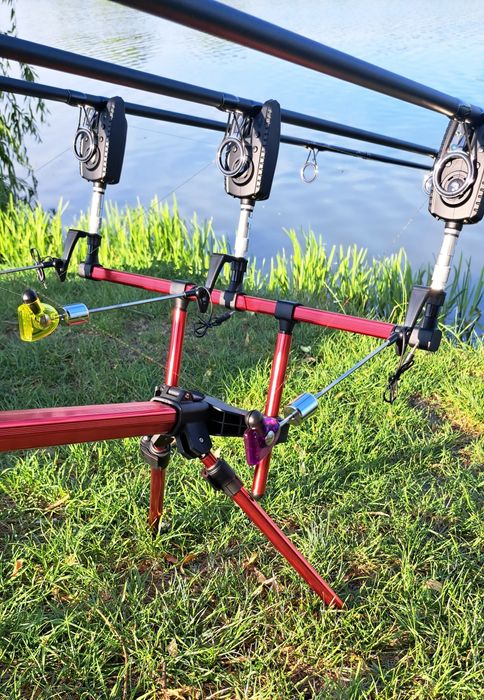 Set Pescuit Complet,Lansete Carbon,Mulinete 7000,Rod Pod, Senzori