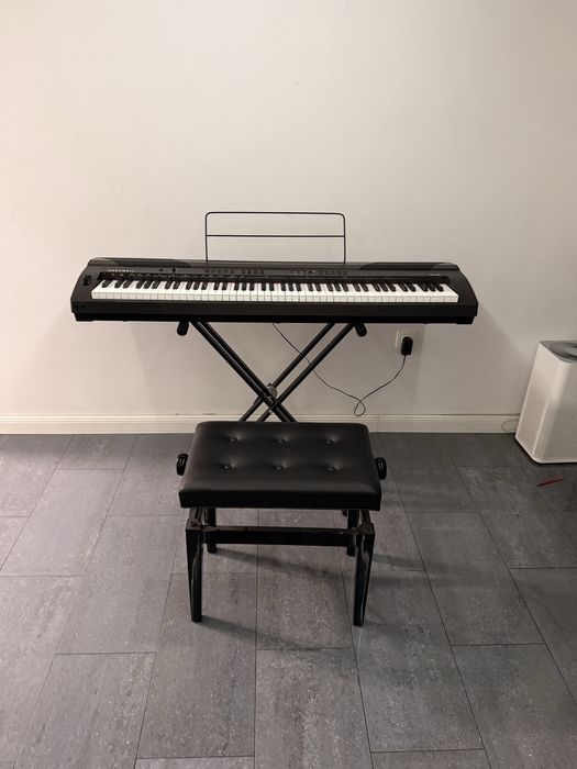 Дигитално Пиано Kurzweil KA-90 със стол