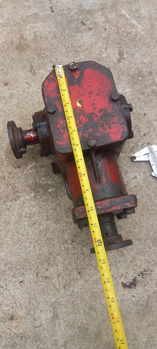 reductor raport 1,5 la 1 / reductor utilaj agricol