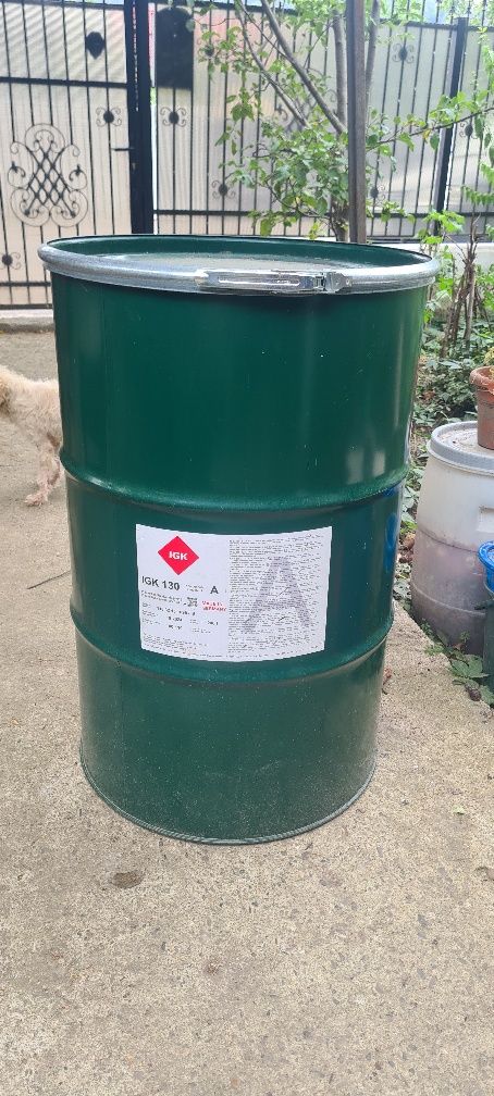 Butoi din tablă 200 L
