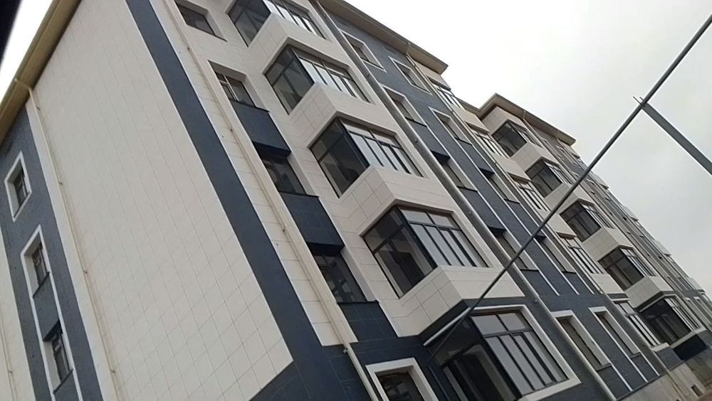 155млн тез сотилади 2хона  13мкр 28дом 35кв