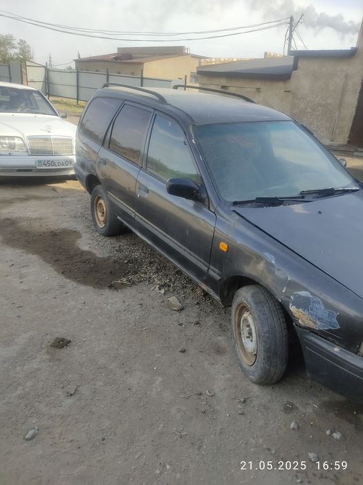 Продам Ниссан сани