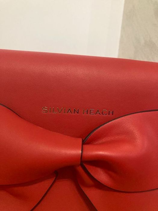 Намалена цена!!!Червена кожена чанта SILVIAN HEACH