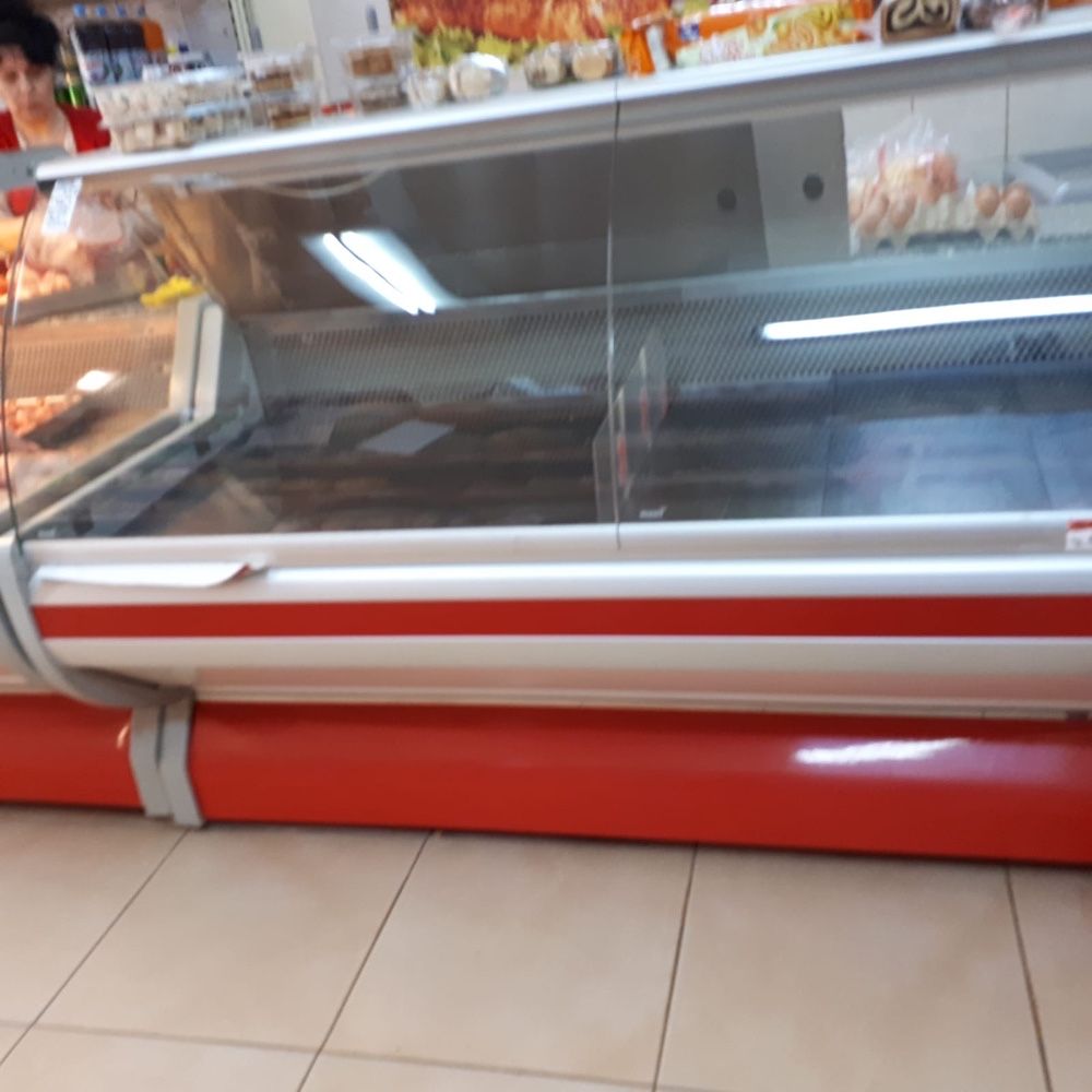 Frigotehnist Reparați mentenanțe vitrine frig camere Racitoare