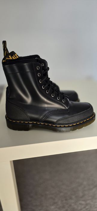 Bocanci Dr Martens
