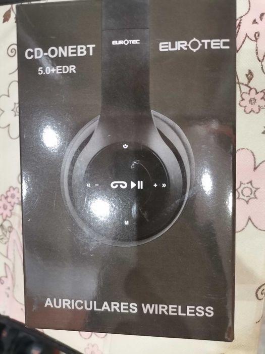 Безжични Bluetooth слушалки Eurotec - черни