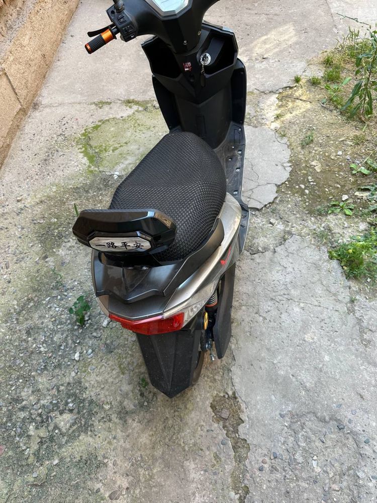 Продаю свой скутер