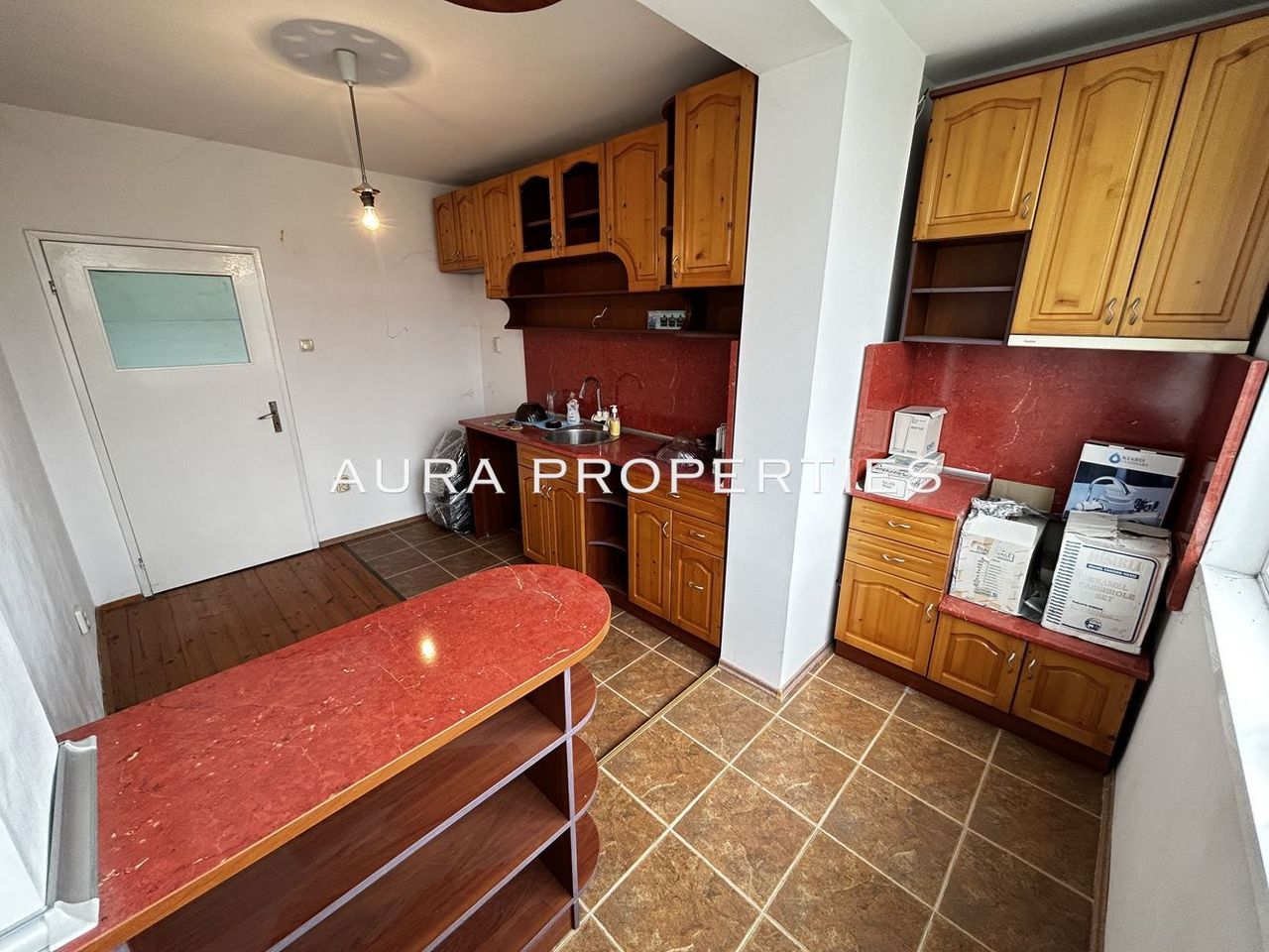 Продава се Тристаен апартамент в Разград, Варош - 79 кв.м за 1266 €/кв.м - Снимка #10